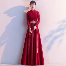 Ethnische Kleidung Burgunderrotes A-Linien-Hochzeitskleid, elegantes traditionelles Abendkleid, Cheongsam, sexy lange Qipao-Stickerei-Brautkleider