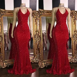 2019 Red Sparkling paljetter Mermaid Long Prom Dresses Halter Pärless Backless Sweep Train Formal Party Evening Gowns258J
