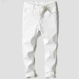 Män sträcker mode vita denimbyxor för manlig vinterfleece retro byxor casual mäns jeans storlek 27-36 230316 l230726