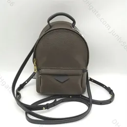 新しい高品質の到着PUレザー肩バッグレディースバックパックデザイナークロスボディバッグ
