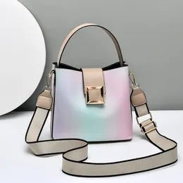 Nouveau sac de créateur Sac pour femme Sac seau à la mode Contraste Gradient Sac à main à large bande Une épaule Sac à bandoulière