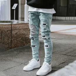 Herr jeans rivade casual byxor mode tight tiggare patch blå ultratunna blyerts denim byxor mäns gata kläder jeans p230522 l230726