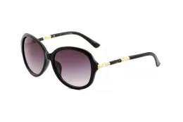 Top Luxury Designer Sunglasses Men Eyeglasses Outdoor ggity Shades PC Frame Moda Classic Lady Óculos de sol Espelhos para Mulheres com caixa