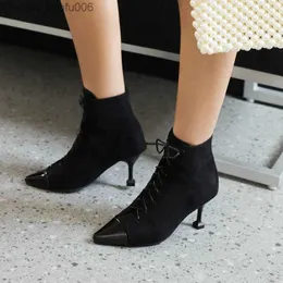 Buty Buty seksowne stiletto wysokie obcasy kobiety buty krzyżowe związane z kratką projektantką marki kratą kostki botki dżinsowe dżinsowe kolory buty T221010 Z230726
