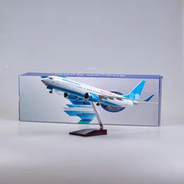 Aeronave Modle Cerca de 47CM Avião B737-800 Aeronave Rússia Pobed Airlines W Light and Wheel Landing Gears Resin Plane Model Toy 230725