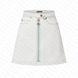 23 Summer Projektantki Designerki Bawełniana bielona mini spódnica dżinsowa z zamkiem dziewczyny Kobieta w stylu Milan Milan Runway Brand High End Custom Designer Mini Hot Dress Warem