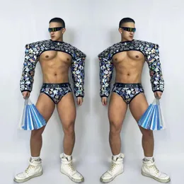 Scene Wear Bar Nightclub Male Pole Dancing Costume Sexig Club Party Show DJ Silver Laser Sequins Topps Shorts Belt Chains Outfits