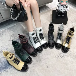 Designer Women Leather Lacquer Leather Boots Lace Up Thick Sole Shoes Color Matching Mid Sleeve Boots Rubber Outsole Platform Boot