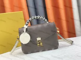 Tasarımcı Ladies Akşam Çantası Üç Parçalı Deri Fermuar Ağız Yazı Çiçek Tasarımı Elde Klasik Moda Messenger Boyutu 25-19-7cm