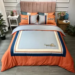 Conjuntos de roupa de cama de luxo designer 4 pçs tecido de algodão tamanho queen tamanho europeu americano capa de colcha fronhas fronhas lençol de cama edredom conforto2902