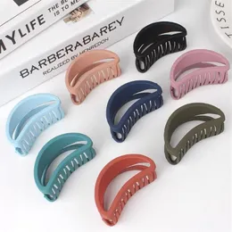 10pcs lot 2021 New Out Acrylic Hair Claw Hairpin Simple Bath Clips Candy Sweet Girls Hair Crab Hair Accessories 2 68inch326n