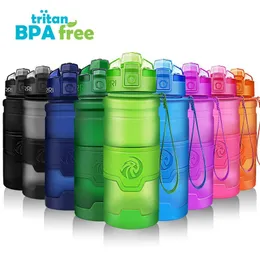 Water Bottles ZORRI Sports Water Bottle Protein Shaker Bpa Free Eco-Friendly Portable Gym Hiking Drinkware Bottle Gourds Botella De Agua 230726