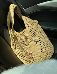Tasarımcı omuz plaj çantası moda örgü içi boş dokuma alışveriş çantaları yaz saman çantası yaz
