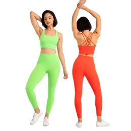 Yoga outfit Abs loli 2 stycken nylon yoga sport outfit för kvinnlig strappy sportbh och hög midja leggings träning sätter kvinnor gymkläder 230727