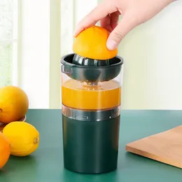 Juicers Wireless 휴대용 Juicer 250ml 전기 오렌지 레몬 레몬 과일 압착기 추출기 USB 충전 가능한 Juicer Fruit Machine Home 230727
