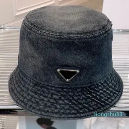 Wide Brim Hats Bucket Hats Womens Designer Denim Bucket Hats Fashion Luxury Men Tie-dyed Triangle Hat Summer Breathable Casquette Ball Cap Bonnet Beanies