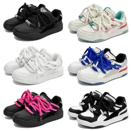 2023 Multicolored design fashion casual shoes man woman breathable black pink blue white sports outdoor