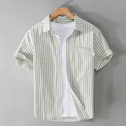 Wzór paska męskie designer męskie męskie thirt bawełniane męskie tshirty letnie w paski koszulki krótkoczestronne luźne proste z świeżą męską koszulą modną klapę
