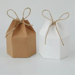 50pcs Kraft Paper Package Packboard Box Gift Wrap Hexagon Candy Favor and Gifts Wedding Christmas Valentine Party S223f