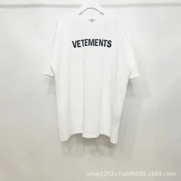 Męskie t-shirty Vetements i wciąż bez randki Modne T Shirt Mężczyźni 11 World Vetements Women Bawełniane koszulki VTM Vintage krótkie rękawy L26