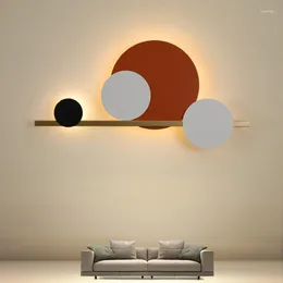 Lampa ścienna nordycka kreatywne lampy LED w tle tło sypialnia sypialnia lekka korytarz dekoracje domu el oświetlenie