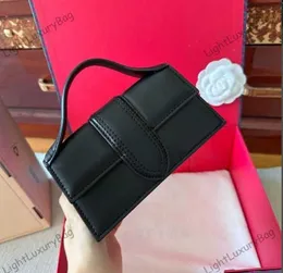 Luksusowe mini kwadratowe torby skórzane torebki mody crossbody torby na ramię designer J marka litera ręczna klapka bamnino palmowa Tote le Bambino 230706
