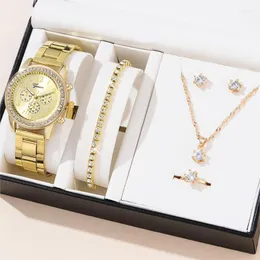 Bilek saatleri 5pcs Set Watch Women Quartz Holwatch Alaşım Bilezik Kadın Hediyesi için Moda Saatleri Relojs Para Mujer Yok Kutu