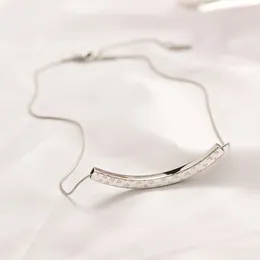 Ny designer hänge halsband lyx varumärke gåvor halsband kvinnors kärlek charm smycken hög kvalitet guldpläterad halsband rostfritt stål non fade smycken