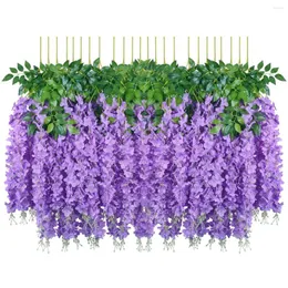 装飾的な花1pcs 43.3inch人工ウィスターの花の偽の絹の弦結婚式のために花輪を吊るす庭の壁の装飾