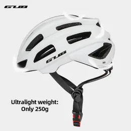 サイクリングヘルメットGUB 250G ULTRALIGHT ROAD BIKE HELMET XXL 6063CM用電気スクーターPCEPS保護21ベント通気性カスコシクリスモ230728