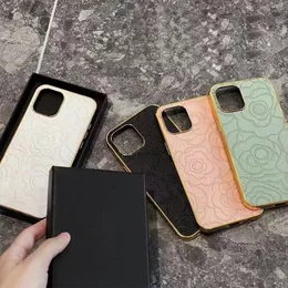 Luxury Designer phone case for iPhone14 13 12 Pro/Pro Max Fashion embossed, plated all-wrapped premium leather phone case.