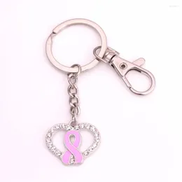 Nyckelringar släpper bröstcancermedvetenhet zinklegering rosa emaljband båge kristallhjärta hänge nyckelkedja
