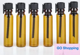 ボトルエッセンシャルオイルのボトル香水ボトル高Quanlity Refillable Amber 1ml Roll on Fragrance Perfume Glass 1000pcs卸売