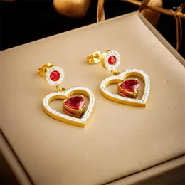 Studörhängen 316L rostfritt stål mode fina smycken söt full zirkon hängande röd kristall kärlek hjärtform för kvinnor