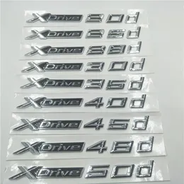 Xdrive 20d 25d 28d 30d 35d 40d 45d 48d 50dドアサイドエンブレムBMW x1 x3 x5 x6 e83 e84 f25 f26 f48251mのリアトランクロゴ