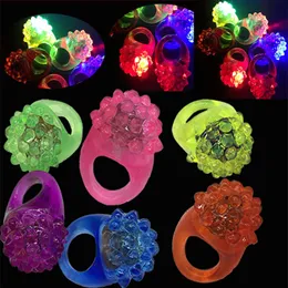 LED Light Sticks Finger Lights Ring Lampeggiante Incandescente Lampade a colori tenui Matrimonio Celebrazione Festival Party Concert Decor 30 pezzi / confezione 230728