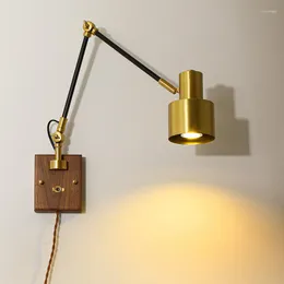 Lâmpada de parede vintage nórdica cobre led cabeceira ajustável longo braço oscilante com interruptor de tomada de madeira quarto decoração de casa luz de arandela