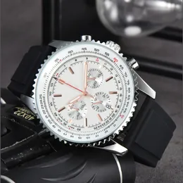 Hot 3 DALS يعمل Quartz Watch Top Mens Rubber Chronograph Wristwatches Stainless Steel Classic Pilot Relogio Relojes