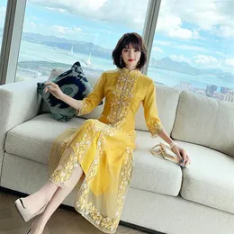 Etniska kläder 2023 Kinesisk stilklänning qipao kvinnlig spetsbroderi cheongsam Vietnam ao dai elegant orientaliska vestidos A52522