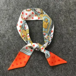 2023 Ny modeblogger designer smycken high end sjöjungfru kärlek slips väska handtag halsduk liten band bandanas dug grossist