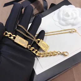 Luxuriöse Designer-Halskette, Halskette, Kette, Kristall, 18 Karat vergoldet, 925 versilberter Edelstahl, Buchstaben-Anhänger, modischer Damenschmuck