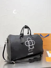 Limited Edition Men Duffel Bags Sunflower Graffiti Letter Keepall Handbags Brand Women Shoulder Bags Totes Airport Travel Bag Mens Gym Bag Fitness Bags Crossbody