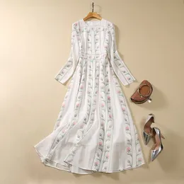 2023 Autumn White Floral Print Panelled Chiffon Dress Long Sleeve Round Neck Long Maxi Casual Dresses A3Q191341 Plus Size XXL