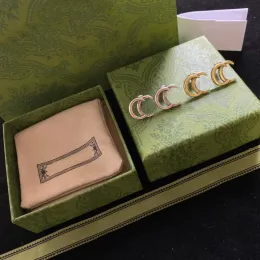 Luxury Gold Silver Stud örhängen Designer för kvinnor Hoop örhängen Stud Letterörhängen smycken med lådesuppsättning Valentine Day Gift Engagement