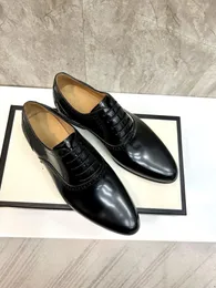 Novo estilista masculino patchwork bicolor pontiagudo sem cadarço para cavalheiro casamento baile de formatura sapatos rasos casuais mocassim Zapatos Hombre