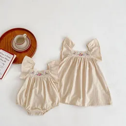 Abiti da ragazza Abito da bambino Abbigliamento color albicocca per 0-3 anni Tute estive da bambina senza maniche Sorella Set Infant Milamiya