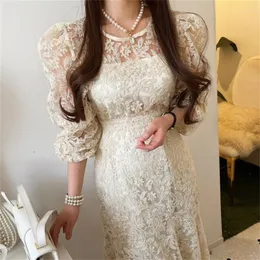 Casual Dresses Elegant Apricot Flower Embroidery Dress Women Fashion Lace Mermaid Party Slim O-neck Long Sleeve Sexy Bodycon G553