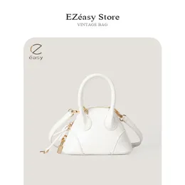 Borse da sera EZeasy Light Luxury Niche Designer per donna Borsa a tracolla Texture da donna Macaron Handheld Shell 230731