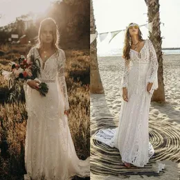 Vintage Ivory Bohemian Lace Beach Wedding Dresses Bridal Gowns Long Sleeve V-Neck Fitted Boho Country Hippie Style Bride Dress Ves177q