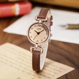 Women Watches Watches عالية الجودة مصممة عتيقة فاخرة مقاومة للماء الكوارتز-براتري 24 ملم ساعة